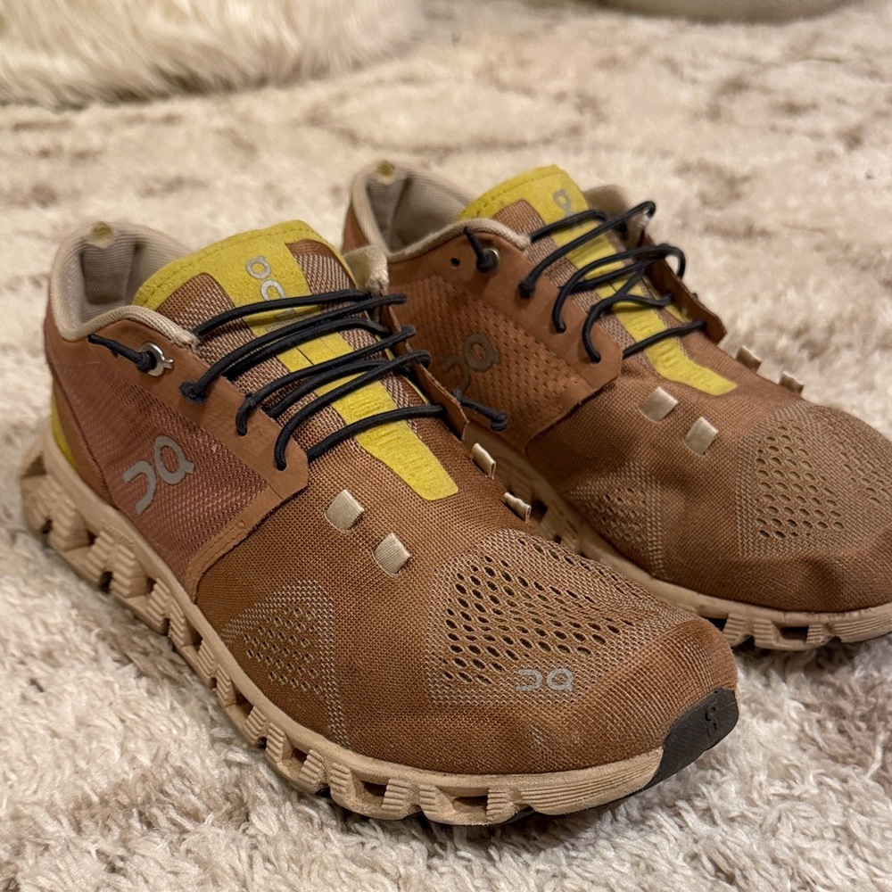 On Running Men's Brown and Yellow Athletic Shoes